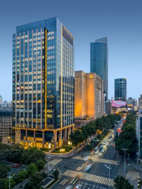 Shangri-La Wuhan,Close to The Mixc with three subway lines